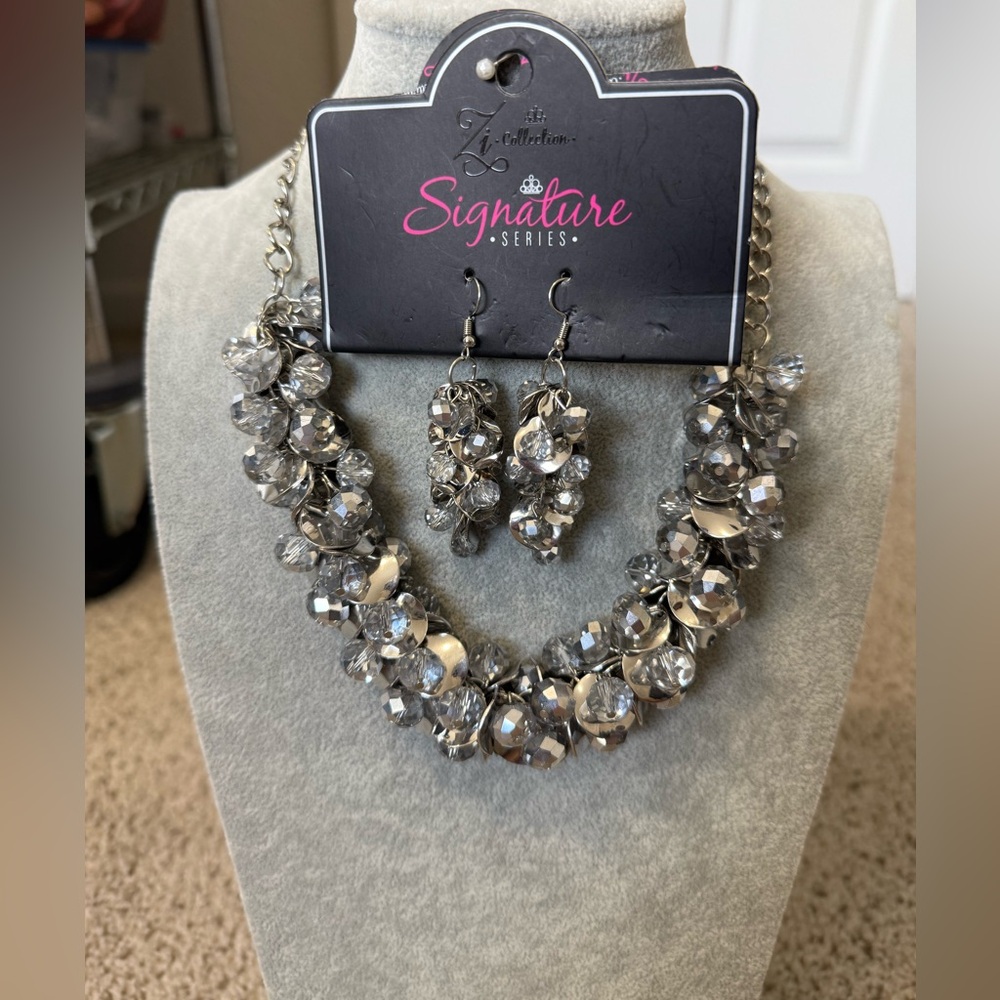Paparazzi Silver Crystal Necklace Set